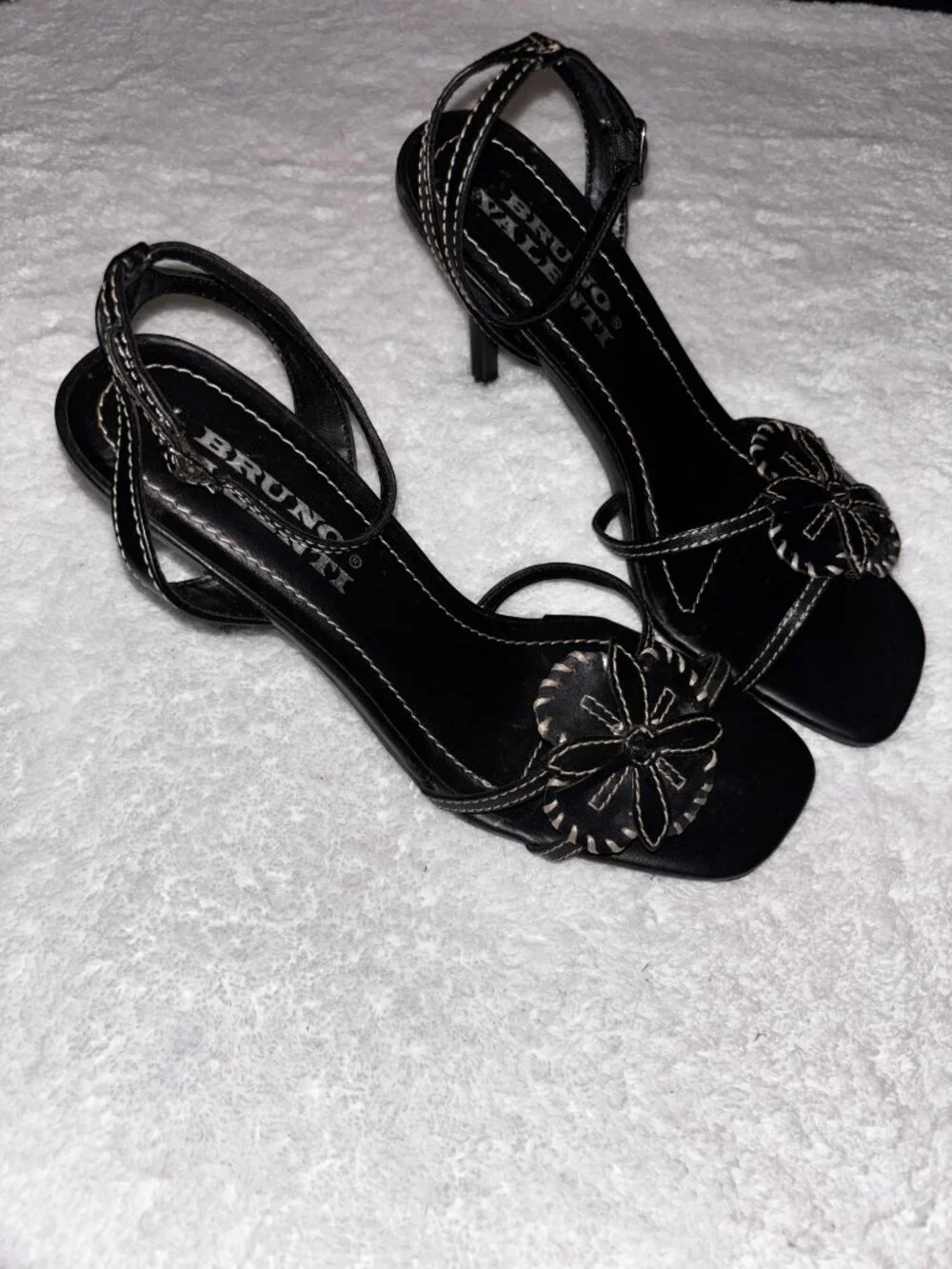 Bruno Valenti Women’s Black Ankle Strap Dress Sandals Floral | Size US 7.5